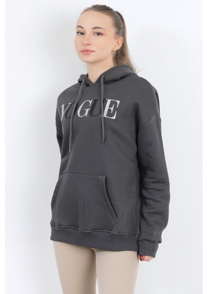 Kadın Vogue Nakışlı Kapüşonlu Kanguru Cepli Oversize Sweatshirt Füme - 2524