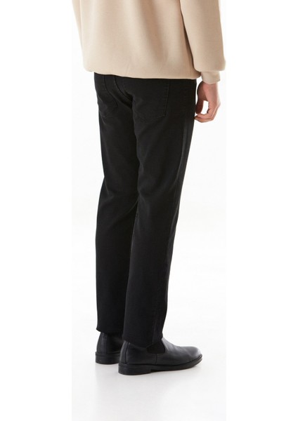 Fermuarlı Straight Jean Pantolon