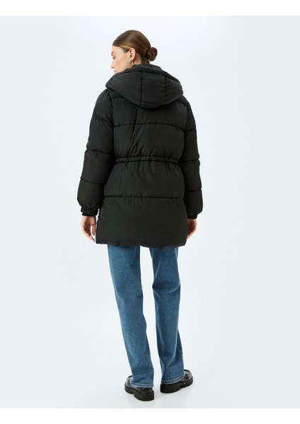 Cepli Fermuar Kapamalı Kapüşonlu Içi Yarım Polar Astarlı Su Itici Oversize Şişme Mont fırsatları