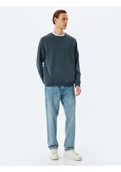 Bisiklet Yaka Uzun Kollu Şardonlu Pamuk Karışımlı Yıkamalı Basic Sweatshirt
