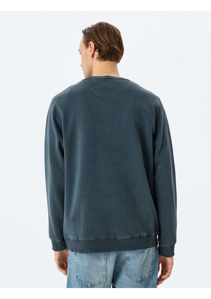 Bisiklet Yaka Uzun Kollu Şardonlu Pamuk Karışımlı Yıkamalı Basic Sweatshirt