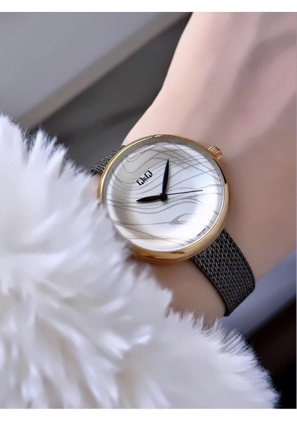 minimal Zarif Ince Kasa Kadın Hasır Kordon Kol Saati