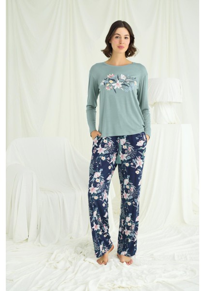 Kadın Çiçek ve Yaprak Desenli Baskılı Pijama Takımı 24133
