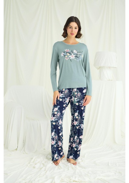Kadın Çiçek ve Yaprak Desenli Baskılı Pijama Takımı 24133