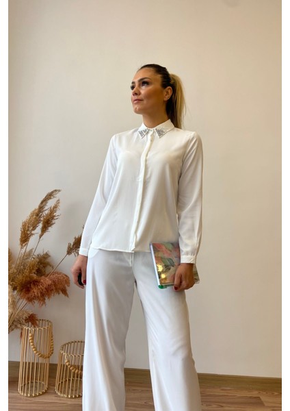 Yaka Ucu Taşlı Jessica Gömlek