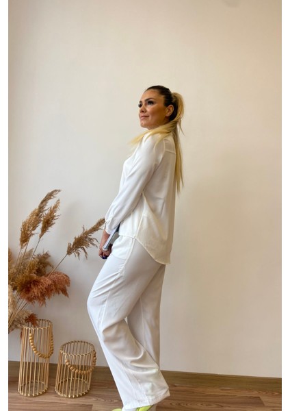 Yaka Ucu Taşlı Jessica Gömlek