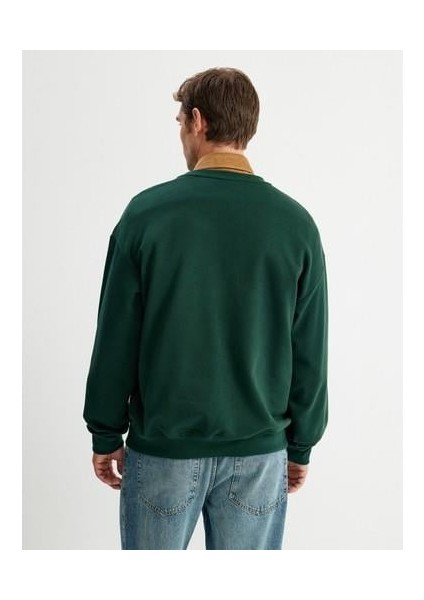 Kolej Baskılı Sweatshirt Bisiklet Yaka Uzun Kollu fırsatları