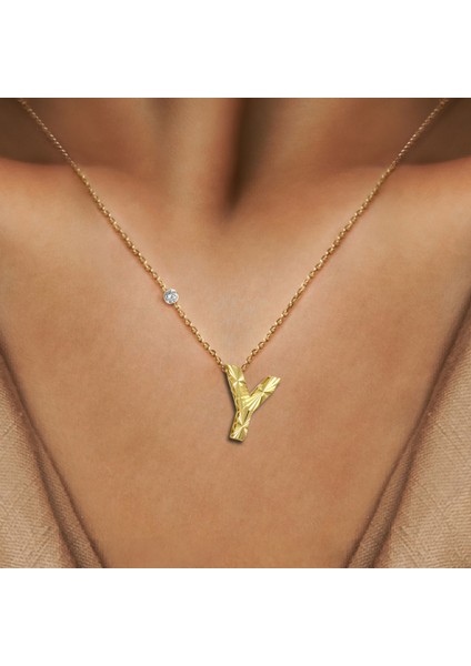 Pırlanta 14 Ayar Altın Kalemli Y Harfi Kolye