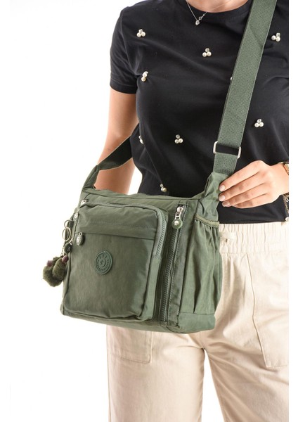 Çapraz Askılı Ultra Hafif Çok Cepli Bayan Omuz Çantası Yeşil (Model: 571-6M)
