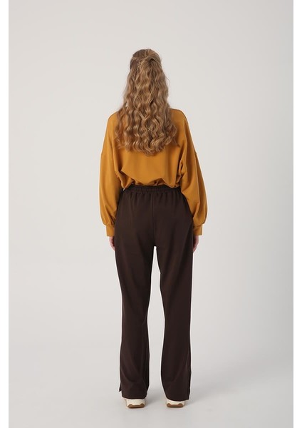 Acı Kahve-Paçası Yırtmaçlı Eşofman Altı fırsatları