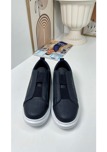 Günlük Erkek Sneaker Casual Kalın Yüksek Queen Taban Oval Burun Bant Detaylı Spor Ayakkabı 109 indirimleri