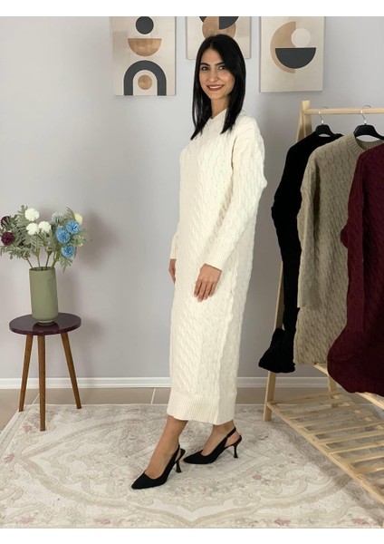 Bsiklet Yaka Saç Örgülü Triko Midi Elbise (Beyaz) modelleri
