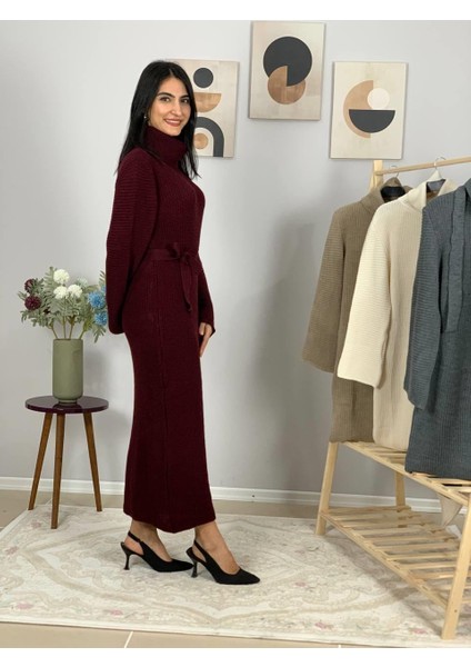Uzun Kollu Balıkçı Yaka Kemer Detaylı Triko Rahat Kesim Midi Elbise (Bordo) modelleri