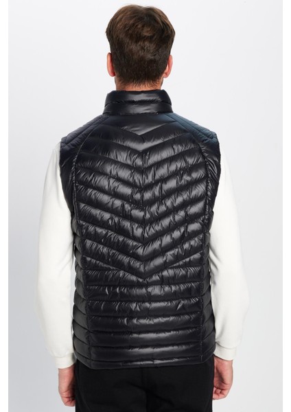 Erkek Standart Fit Dik Yaka Cepli Fermuarlı Siyah Şişme Yelek indirimleri