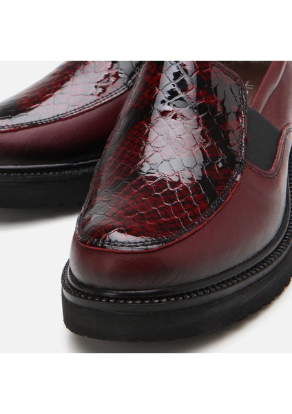 01AYH294670A178 Bordo Kadın Loafer