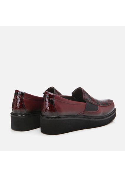 01AYH294670A178 Bordo Kadın Loafer