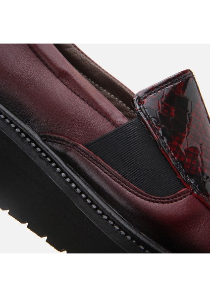 01AYH294670A178 Bordo Kadın Loafer