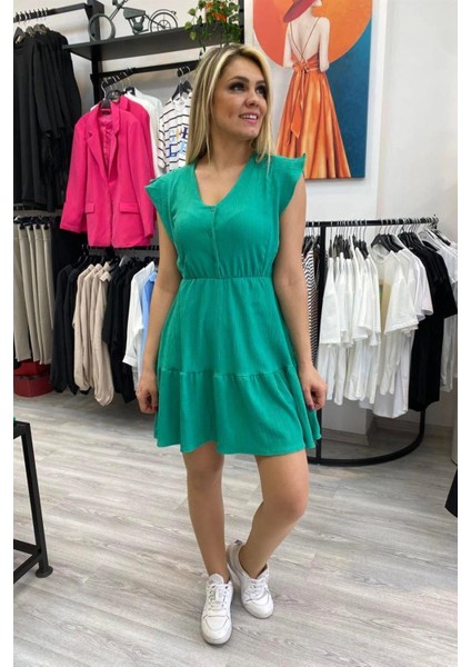 V Yaka Eteği Katlı Mini Elbise fiyatları