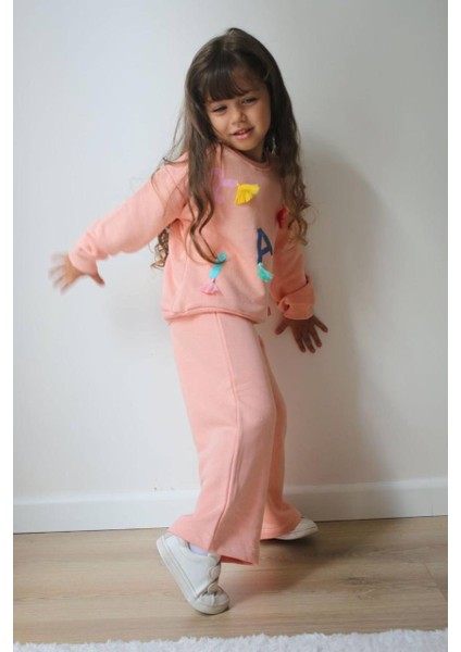 Paris Kabartma Baskılı Püsküllü Ispanyol Paça Kız Çocuk Eşofman Takım fiyatları