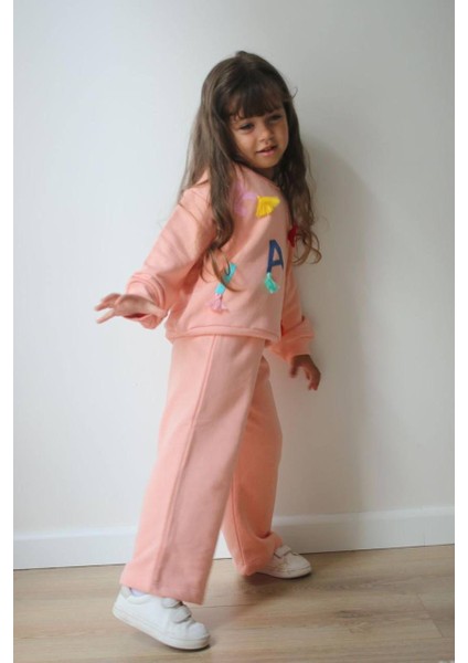 Paris Kabartma Baskılı Püsküllü Ispanyol Paça Kız Çocuk Eşofman Takım modelleri