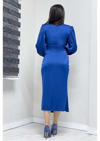 Indigo Kadın Kruvaze Saten Drapeli Yırtmaç Detaylı Balon Kol Büyük Beden Elbise fırsatları