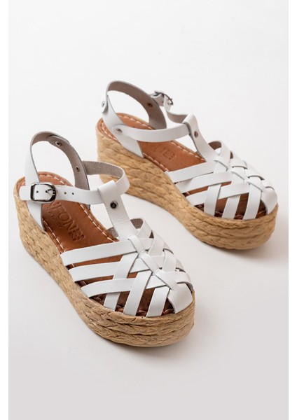 684-02 Beyaz Ortopedik Deri Dolgu Kadın Sandalet modelleri