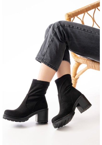 767-3040 Siyah Süet Günlük Kalın Topuklu Kadın Bot fiyatları