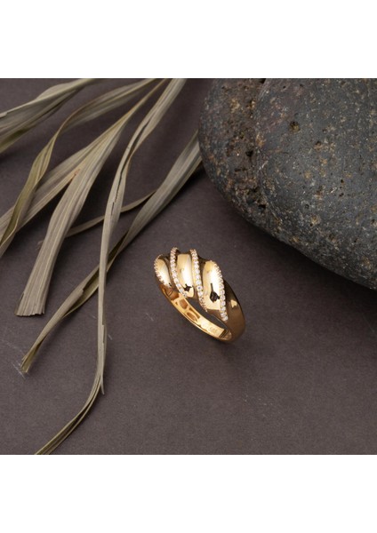 14 Ayar Burgulu Altın Kadın Yüzük fırsatları