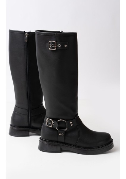 02-312 Siyah Toka Aksesuarlı Fermuarlı Günlük Kadın Çizme modelleri