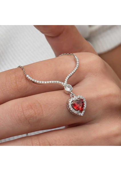 Gümüş Kırmızı Zirkon Taşlı Kalp Kadın Kolye indirimleri
