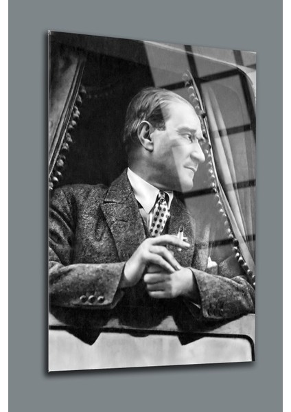 Atatürk Cam Tablo 91