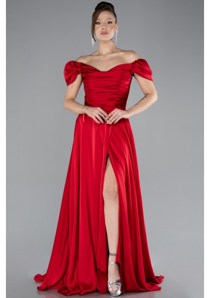 Kayık Yaka Yırtmaçlı Uzun Saten Abiye Elbise ABU4508