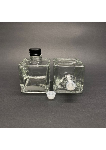 5 Adet Hediyelik Cam Kolonya Şişesi - 50 ml Kare Şişe + Siyah Metal Kapak + Kolonya Tıpalı Takım