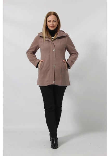 Önü Fermuarlı ve Düğme Detaylı Kapüşonlu Kaşe Kaban modelleri