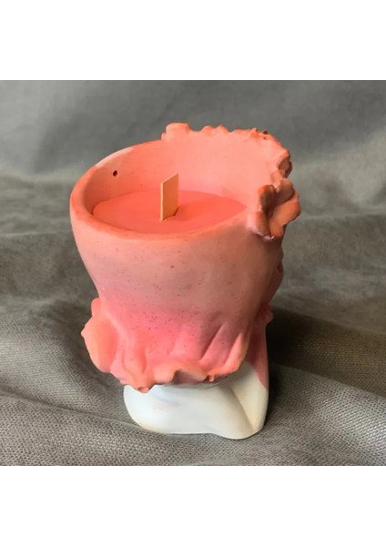 El Yapımı Uyuyan Kız Figürü Pembe Dekoratif Biblo / Mumluk - 8 x 9 cm