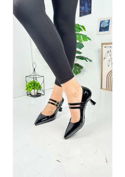 Günlük Kadın Ince Topuklu Sivri Burun Çift Bantlı Tokalı Abiye Ayakkabı 100 indirimleri