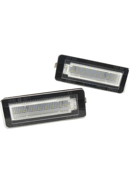 2 Adet Araba LED Plaka Etiketi Lambası Smart Fortwo Coupe Cabrio 450 451 W450 W453 LED Plaka Aydınlatma Işığı (Yurt Dışından)