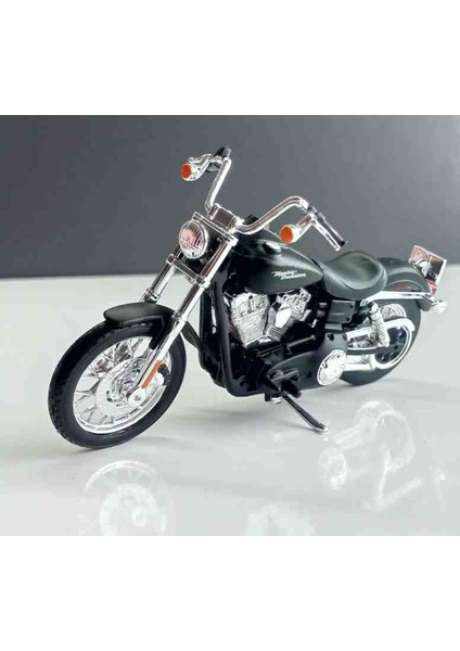 Dianomimaisto 1:18 Ölçek 2006 Dyna Bob Harley Davidson// Metal Motosiklet