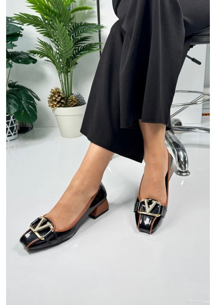 Günlük Kadın Loafer Topuklu V Tokalı ve Dikiş Detaylı Küt Burunlu Ayakkabı 6001 indirimleri