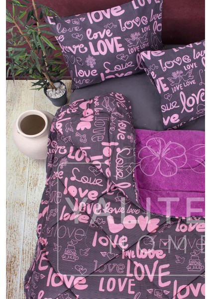 Yalıteks Home Çift Kişilik Welsoft Çift Taraflı Lüks Yorgan ve Yastık Kılıfı - Love Çift fırsatları