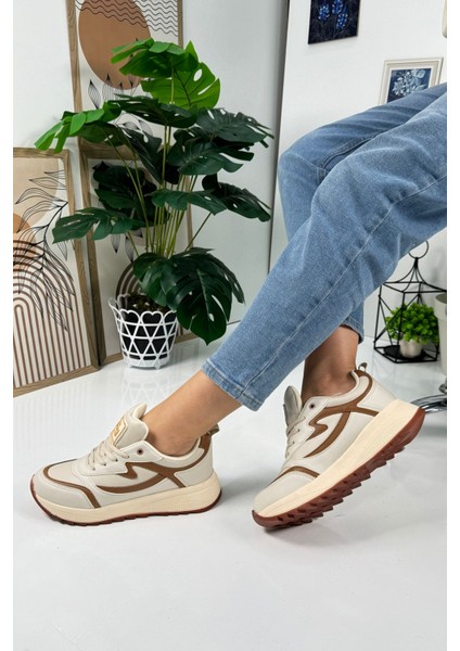 Günlük Kadın Sneaker Bağcıklı Tırtıklı Kalın Tabanlı Yürüyüş Spor Ayakkabı 4077