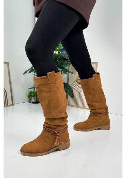 Günlük Kadın Diz Altı Çizme Körüklü Alçak Topuklu Tırtıklı Tabanlı Kürklü Astarlı Püskül Detay 1045 indirimleri