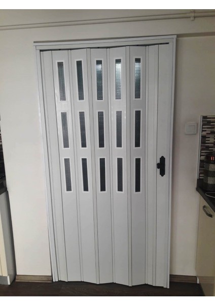Beyaz Renk 3 Sıra Camlı 12 mm - En 102 cm Akordiyon Kapı indirimleri
