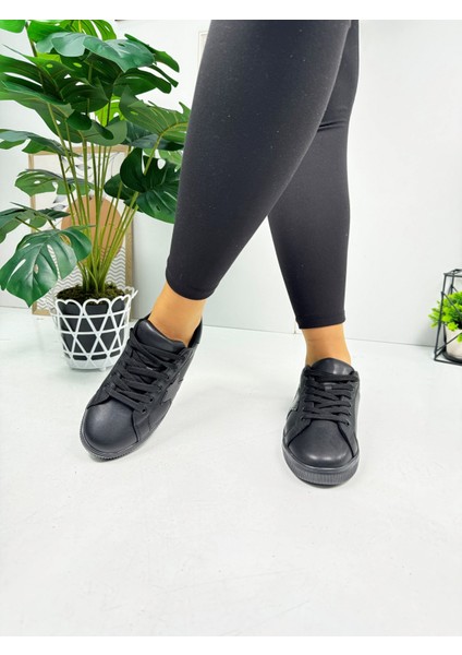 Günlük Kadın Sneaker Bağcıklı Yıldız Detaylı Tırtıklı Taban Oval Burunlu Rahat Spor Ayakkabı 602 indirimleri