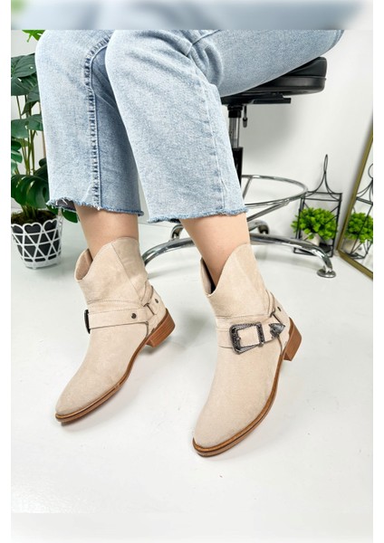 Günlük Kadın Düz Süet Bot Oval Burunlu Toka Detaylı Tırtıklı Taban Kovboy Bot 281 modelleri