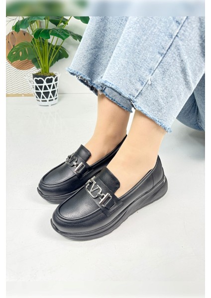 Günlük Kadın Loafer V Tokalı Kalın Topuklu Tırtıklı Tabanlı Oval Burunlu Makosen Ayakkabı 7697 indirimleri