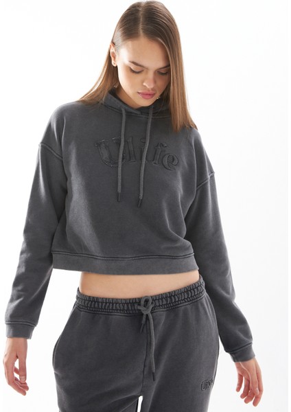 Kadın/kapüşonlu /uzun Kol /yıkama Efektli /ön Aplike Nakışlı /crop Sweatshirt