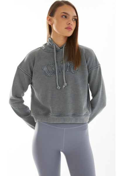 Kadın/kapüşonlu /uzun Kol /yıkama Efektli /ön Aplike Nakışlı /crop Sweatshirt modelleri
