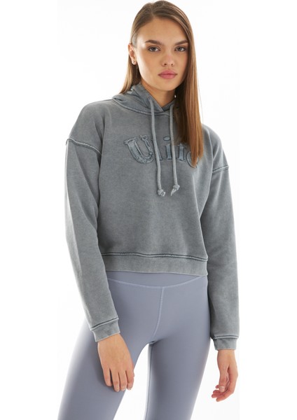 Kadın/kapüşonlu /uzun Kol /yıkama Efektli /ön Aplike Nakışlı /crop Sweatshirt fırsatları
