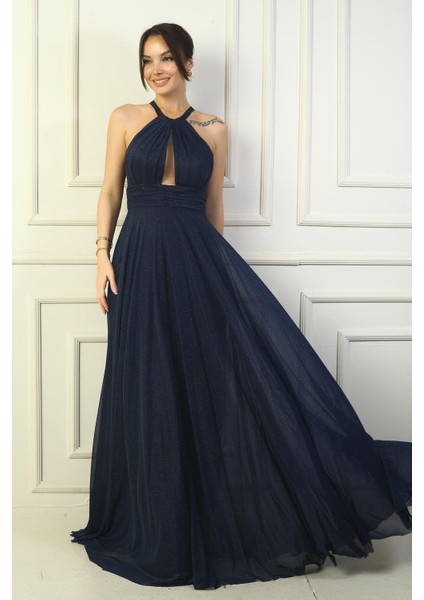 Kadın Halter Yaka Göğüs Pliseli Boyundan Bağlamalı Astarlı Uzun Simli Abiye Elbise